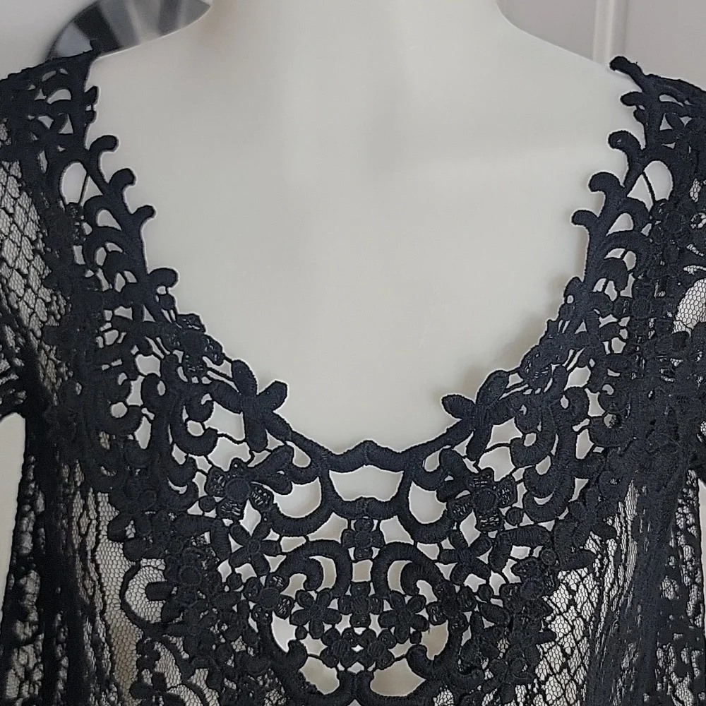 Hollister Black Open Net Lace Short Crop Top XS